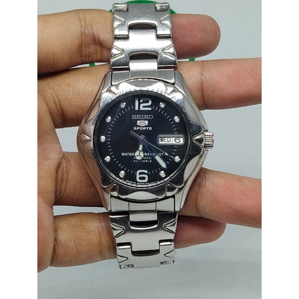 Seiko 5 sports SNZ453 automatic original