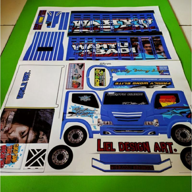 lembaran stiker miniatur truk oleng skala 14