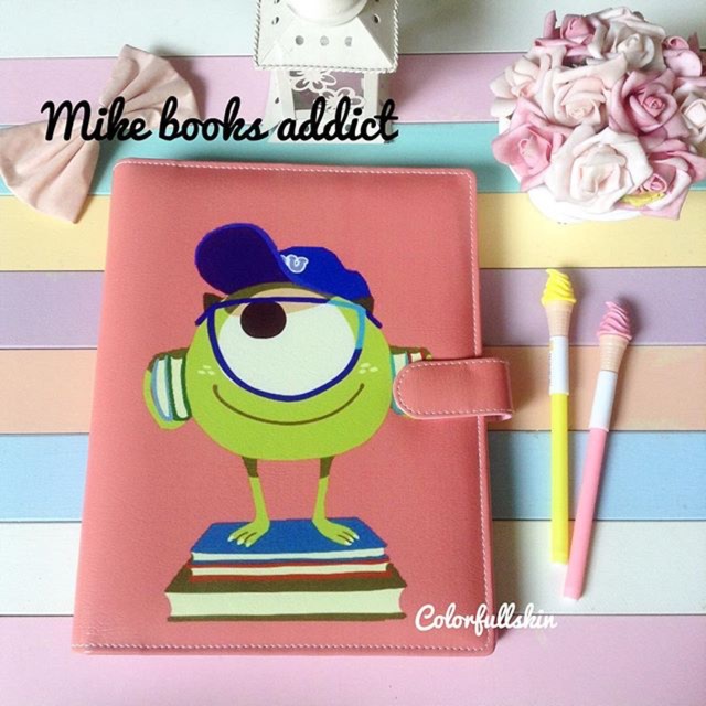 

mike books addict binder
