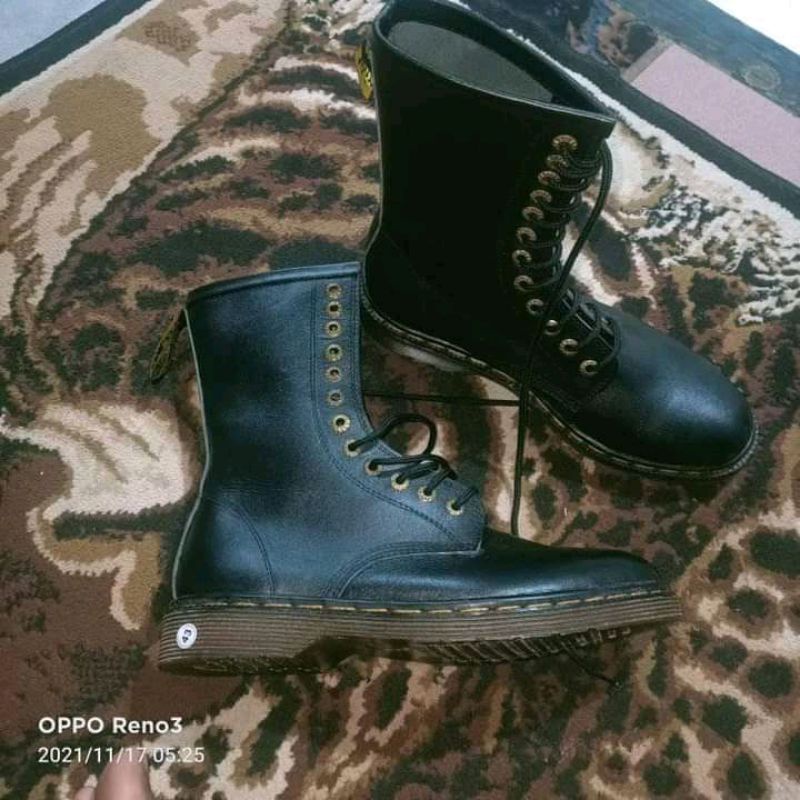 sepatu Docmart//sepatu boots punk
