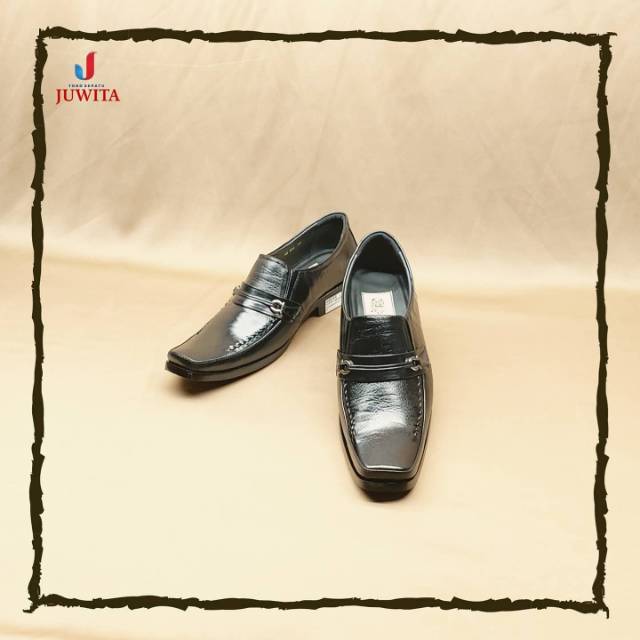 Pantofel pria (asli kulit)