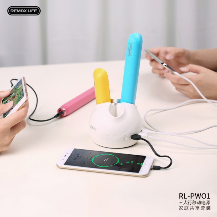AKN88 - REMAX RL-PW01 Life Salrens 3 in 1 Powerbank Family Pack