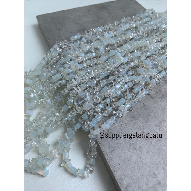 kerikil batu Moonstone opalite AGATE 1cm biduri wulan akik jarong craft bahan kalung gelang anting strap mask kerajinan tangan craft citayam fashion week etink vintage elegan bali