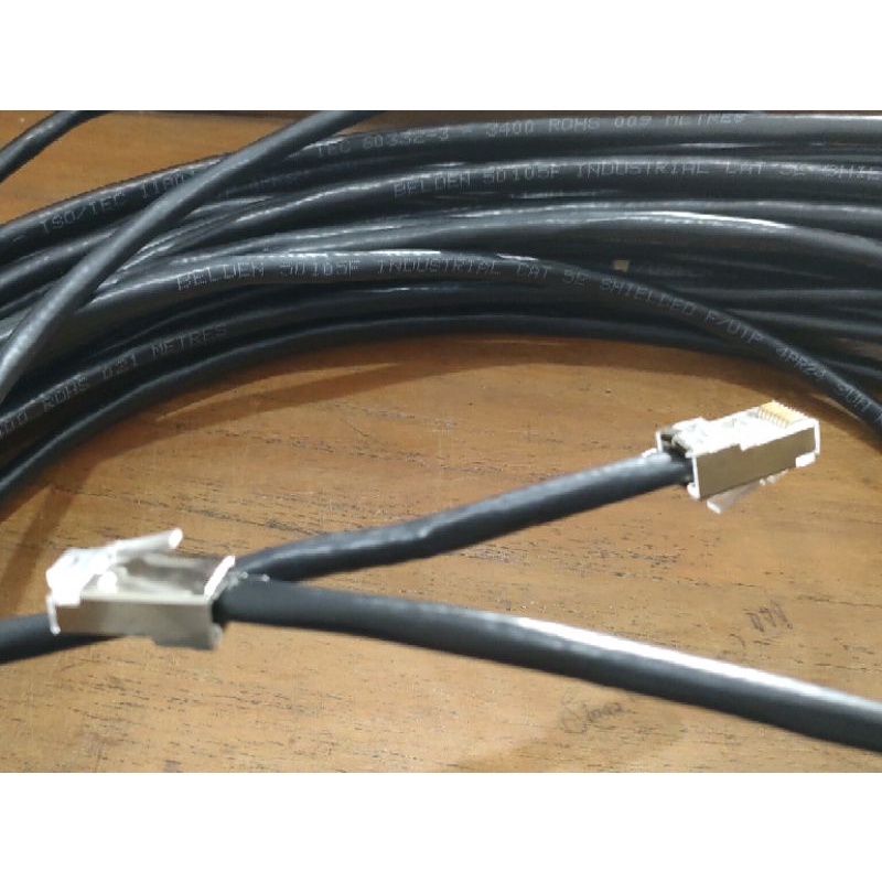 Kabel STP/FTP Cat5e Belden ORIGINAL USA panjang 25 meter plus rj45  dikedua ujungnya