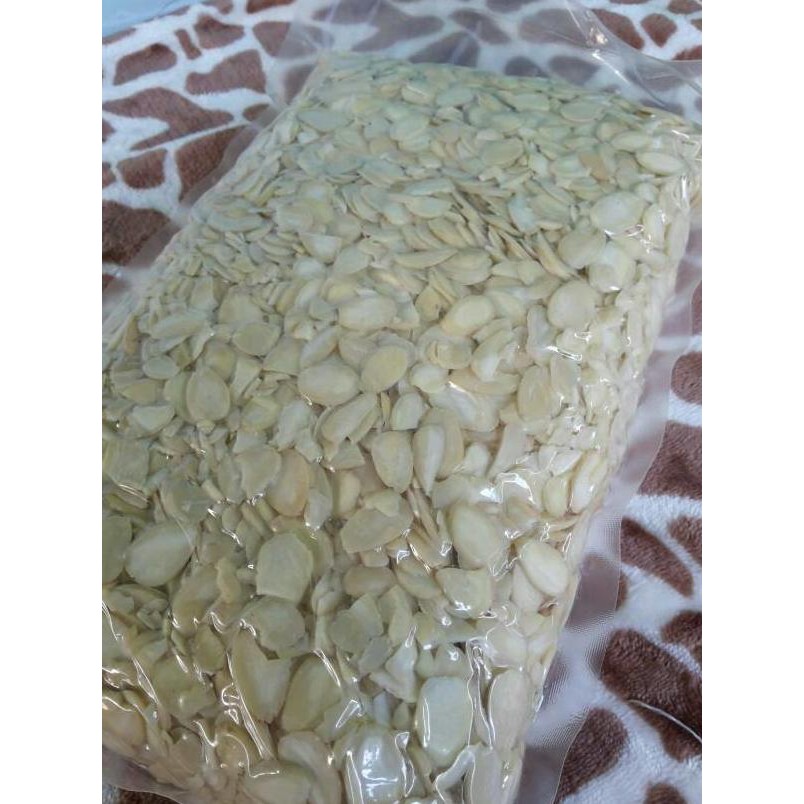 

Hot Promo!! Almond Slice Premium Blue Diamond