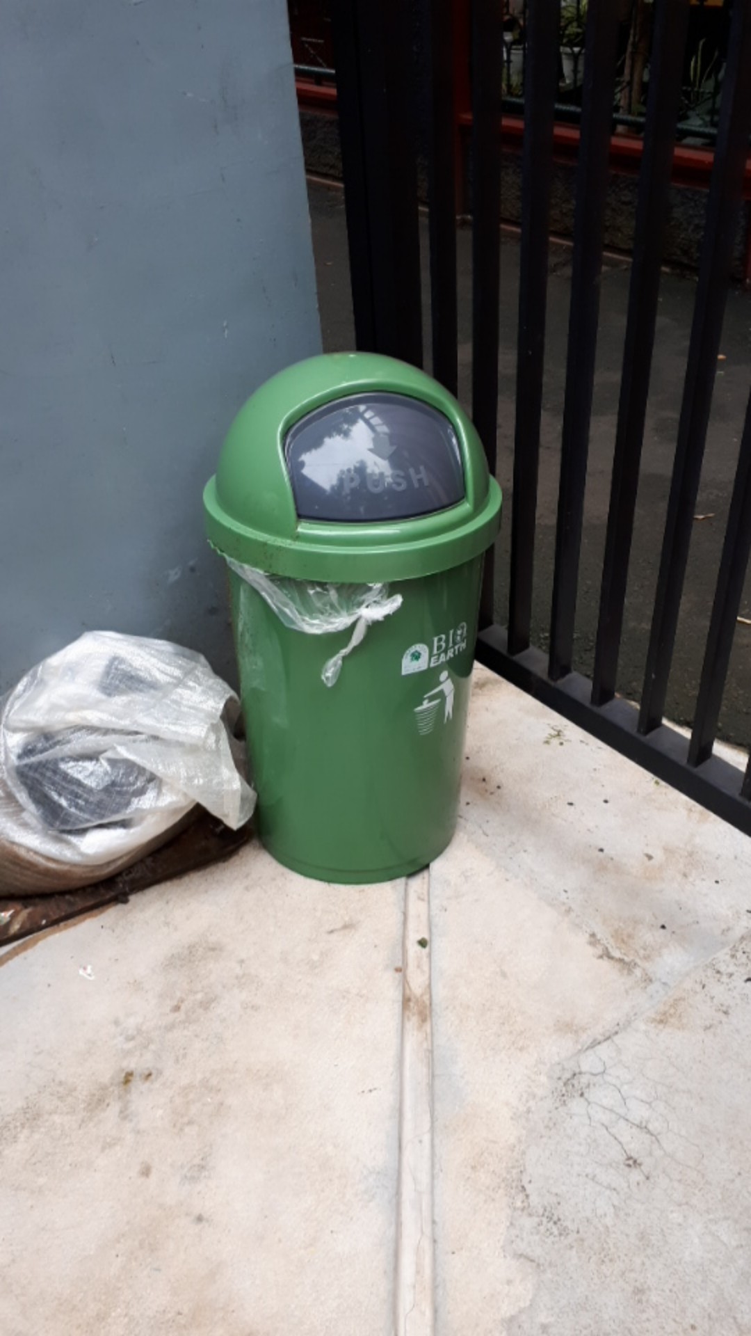 Tempat Sampah Bio 50 Liter Grean Leaf