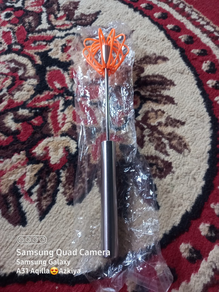 Pengocok Telur Manual