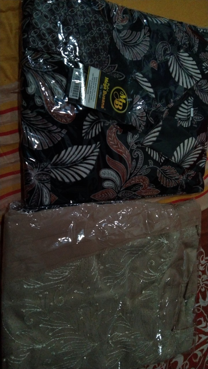 Sarimbit Batik / Batik Couple / Setelan Batik / Baju Kondangan