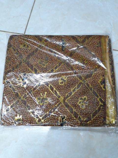 jarik batik prada sepasang pengantin