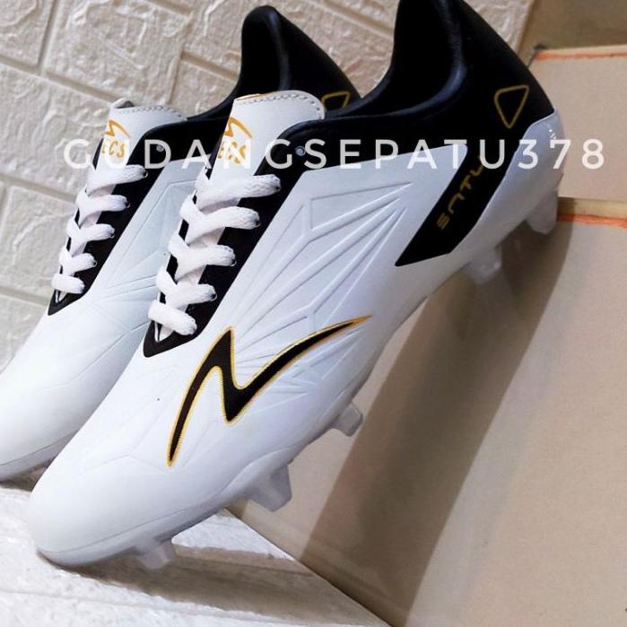 Bagus Specs  Sepatu Bola Terbaru Grade ori (  bisa cod ) [Star]
