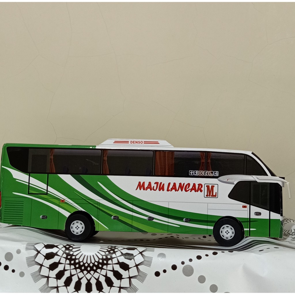 Miniatur Bus bis / mainan bus bis Maju lancar avante