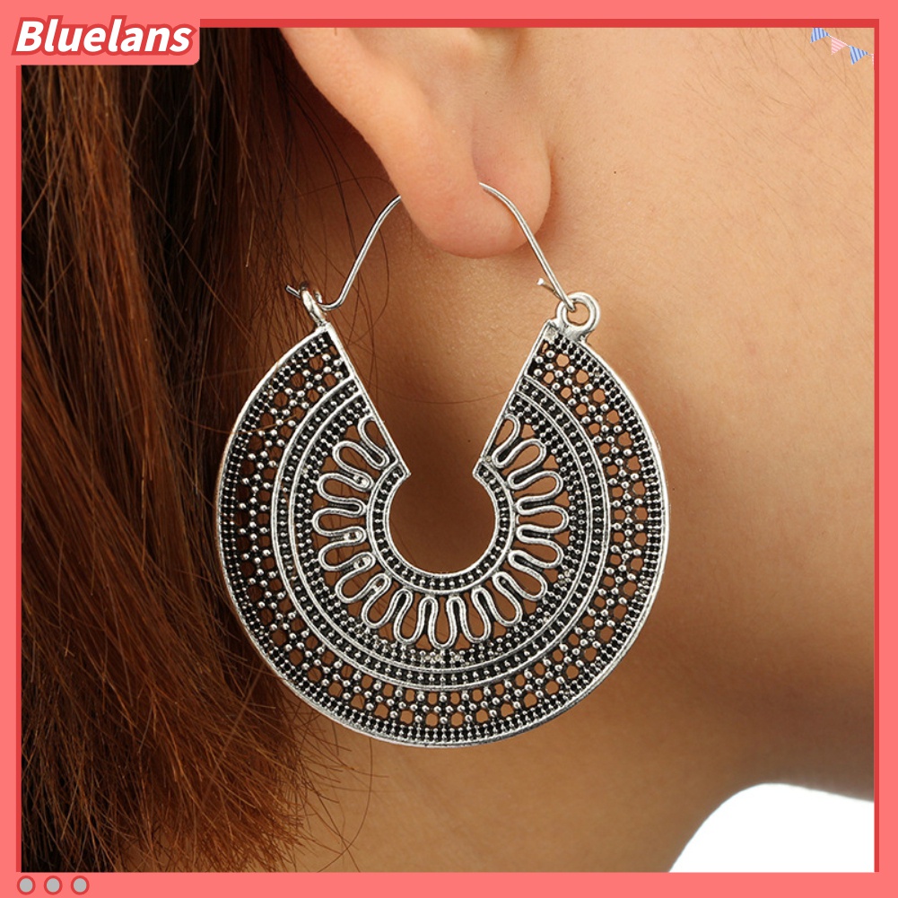 Bluelans Anting Hoop Bentuk C Model Hollow Gaya Vintage Untuk Wanita