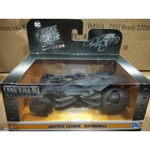diecast jada 1/32 batman vs superman justice league batmobile
