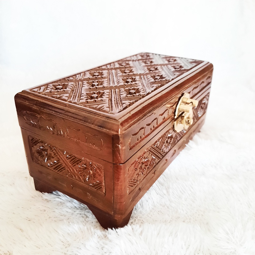 Kotak Perhiasan Ukir Pahat Kayu Jati Kunci Kuningan Asli