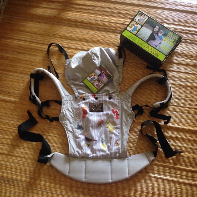 ❌SOLD BY WA❌ PRELOVED ssc cuddle me lite carrier