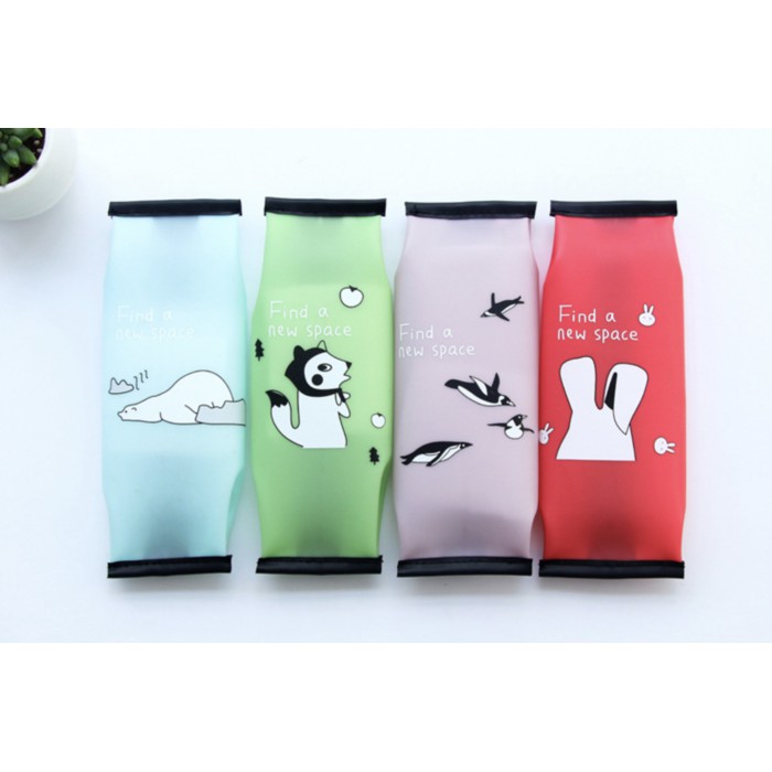 

TERLARIS!!! Tempat Pensil Silikon Find a New Space UNIK