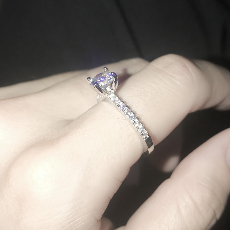 Cincin Emas Putih Hiasan Batu Safir+Berlian Imitasi untuk Wanita