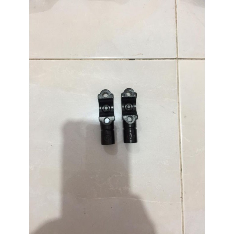 DUDUKAN/SAMBUNGAN SPION VARIO 150/BEAT ESP