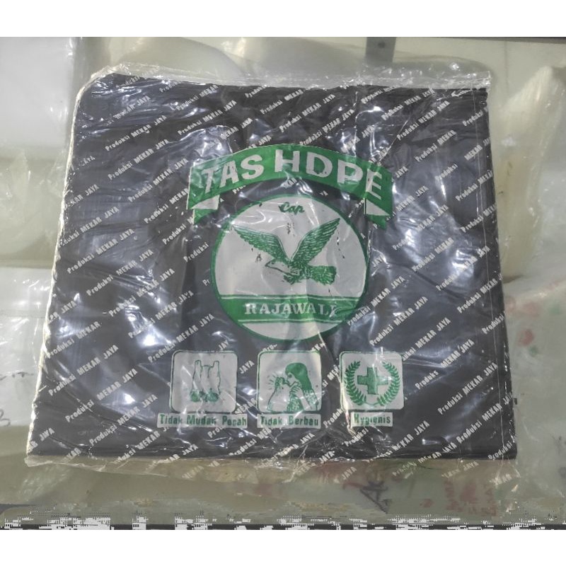 Kantong plastik kresek besar Hitam Rajawali