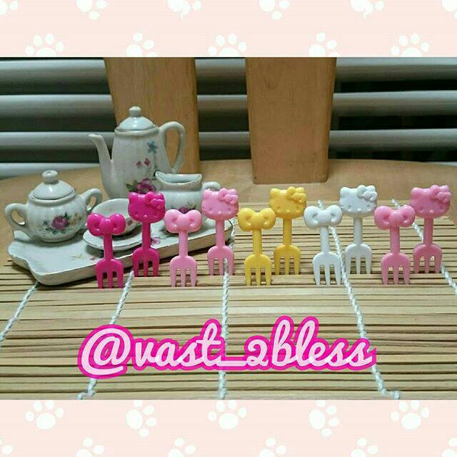Tusukan Makanan Hello Kitty Food Picks Pick Mini Fork Garpu Kue Buah Sanrio Tusuk Bento Hiasan Bekal