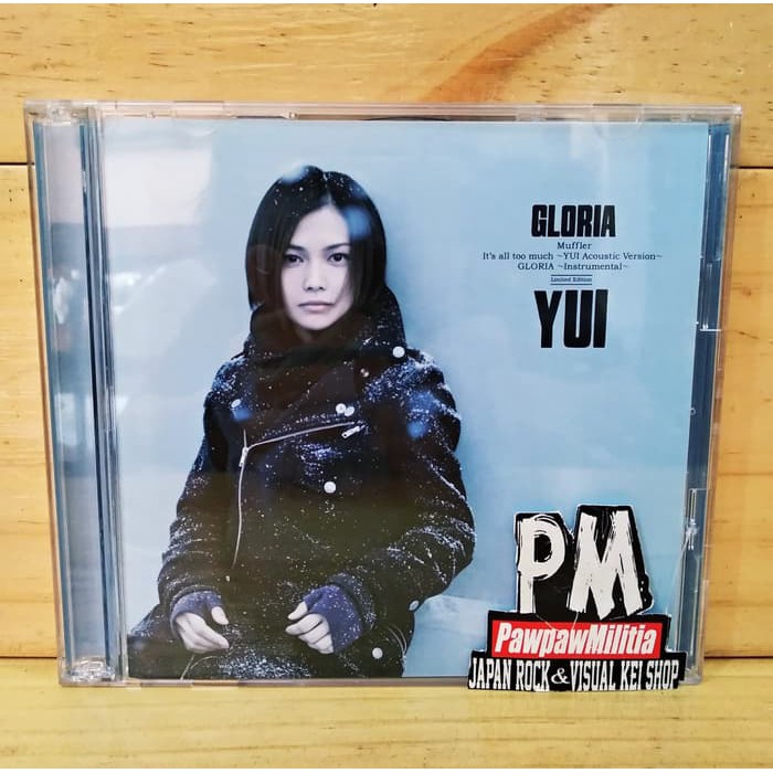 CD YUI GLORIA  LIMITED EDITION