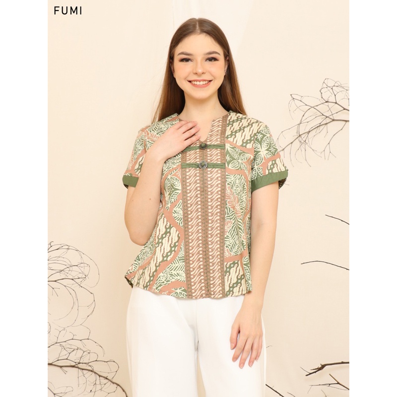 Evercloth Fumi Blouse Wanita Atasan Wanita Blouse Batik Wanita Lengan Pendek Atasan Batik Wanita Koin Kancing Shanghai Batik Couple Set Family Sarimbit Burung