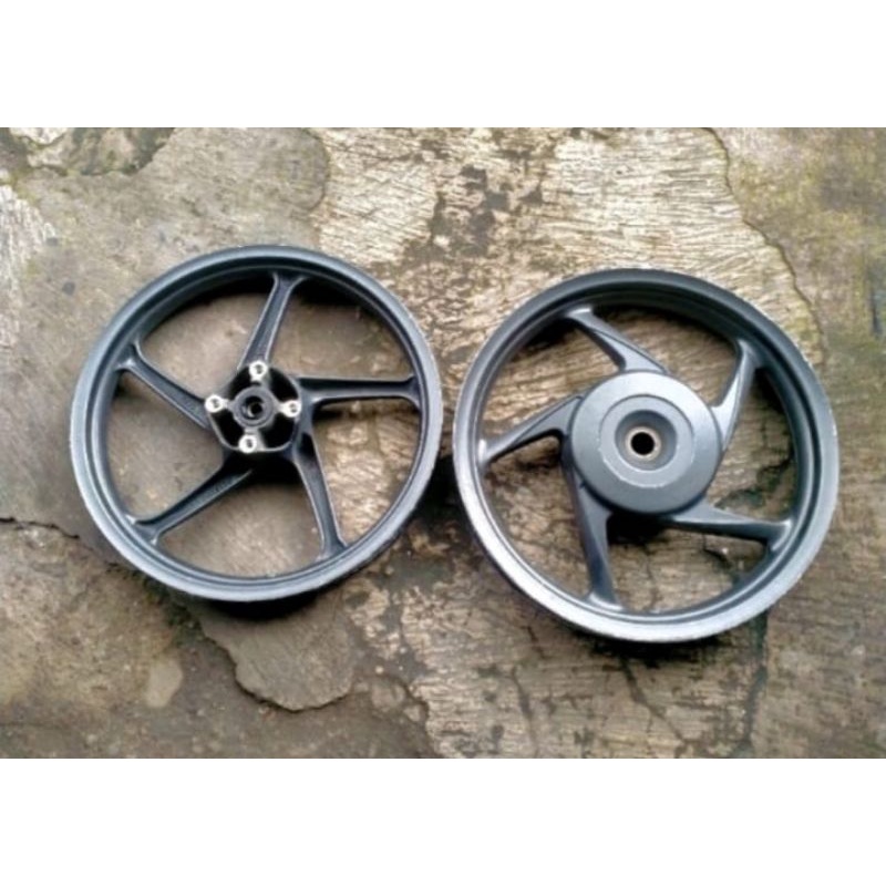 velg velk vario 125 old copotan
