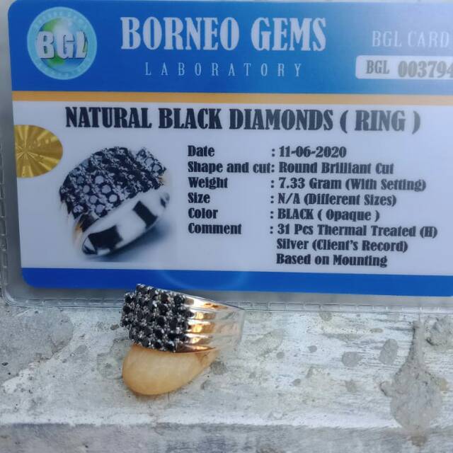 CINCIN BERLIAN HITAM MEMO