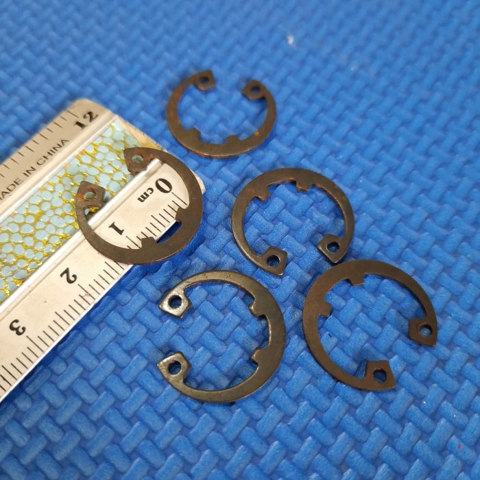 snap ring master rem