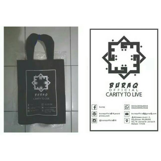 

Tas Promosi Sablon 1 Warna Custom Kata kata / Logo Ukuran 25x35x8