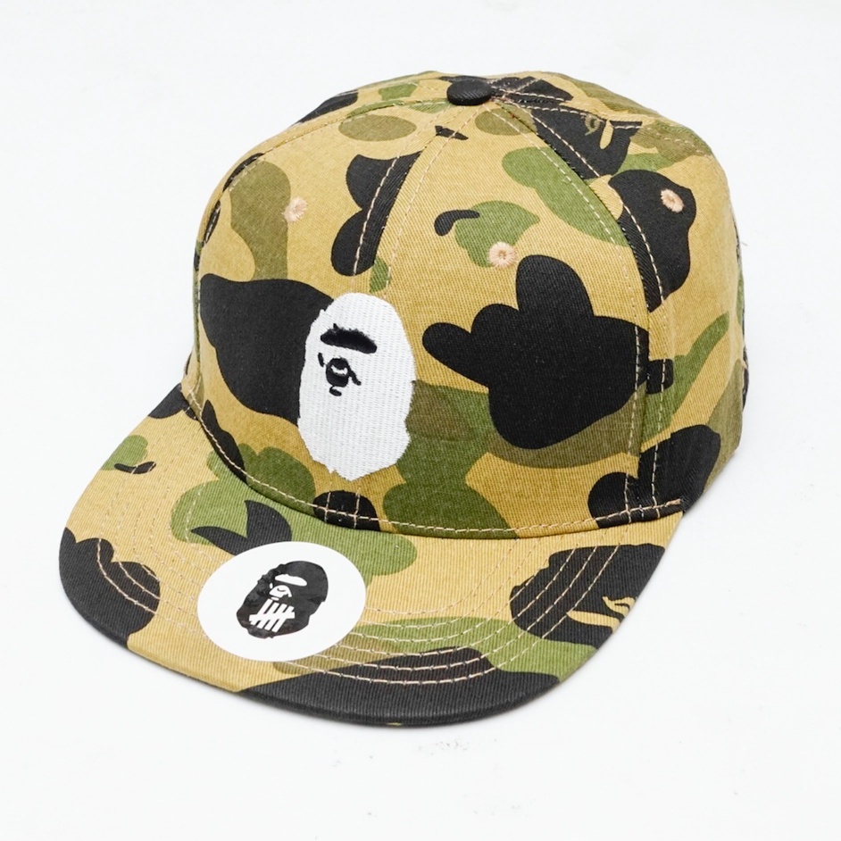 Topi snapback bape a bathing ape