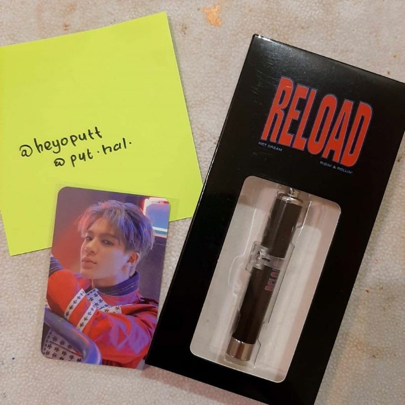 BOOKED] JENO NCT DREAM RELOAD PROJECTOR KEYRING