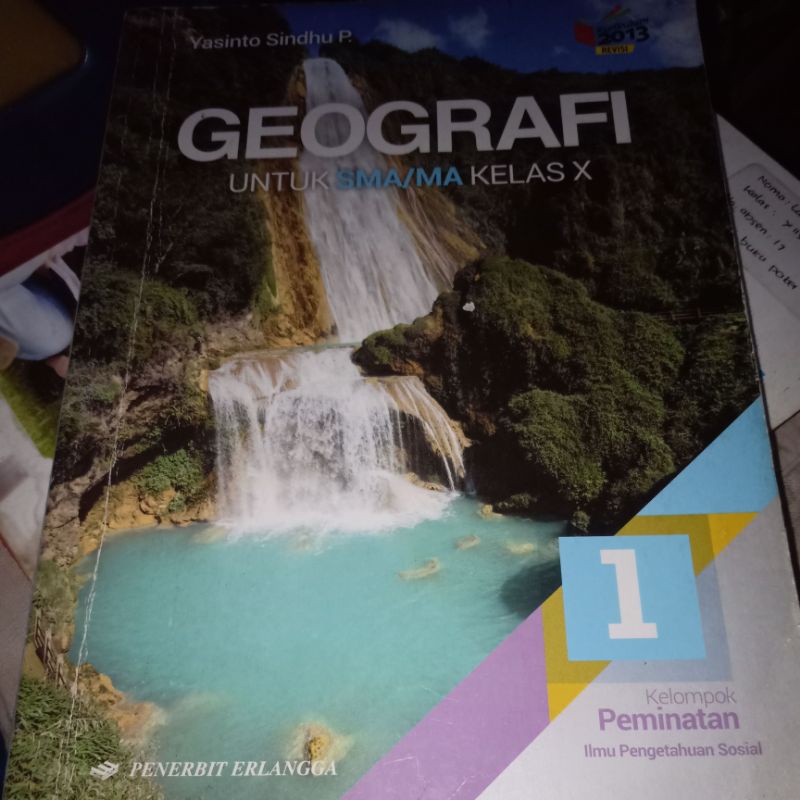 

Buku Geografi Erlangga Kelas 10