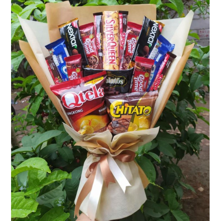 (B) Buket PREMIUM GOLD CREAM SILVERQUEEN/paket/bingkisan Snack Ulang Tahun/Ultah/ Wisuda/Kado/Hadiah Pacar/sahabat/Sidang skripsi/seminar/santunan anak yatim