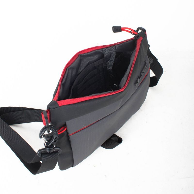 Tas Selempang Kalibre New Messenger Bag Haunter Art 921345042