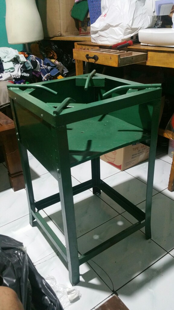 Rangka Kompor Gas Ukuran 40x70cm Siku Tebel