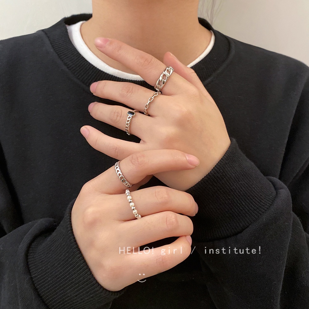 5pcs / Set Cincin Silver Hias Kristal Mutiara Hitam Gaya Retro Untuk Wanita