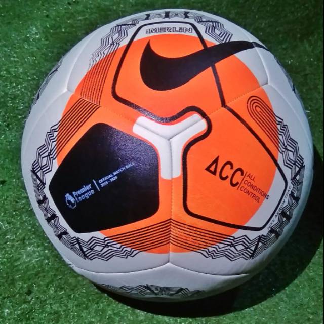 Bola soccer nike merlin size 5