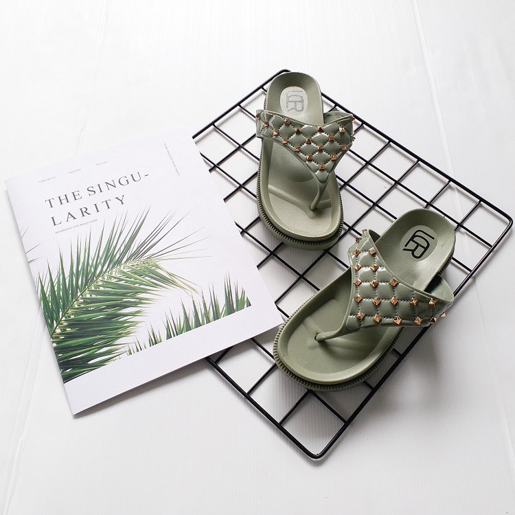 BB PUFFY Import SANDAL PIRAMIDE Sepatu Sandal Wanita Teplek Sepatu Sandal Cewek Flat Jelly