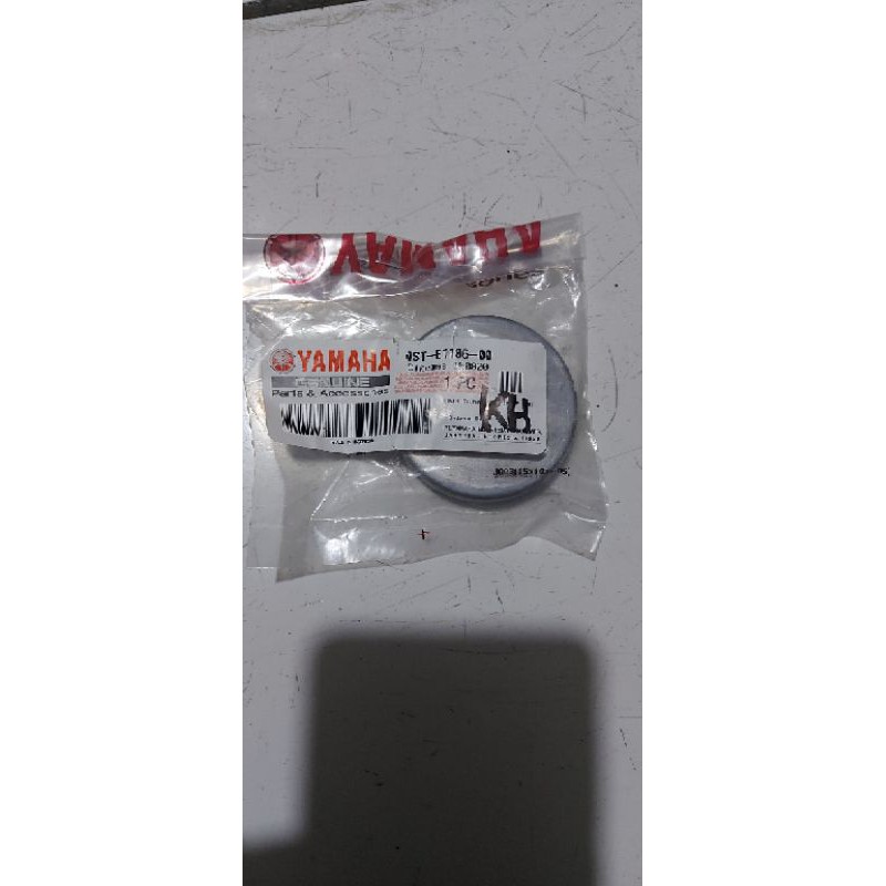 tutup klep vega ,jupiter z,jup fi yamaha ori