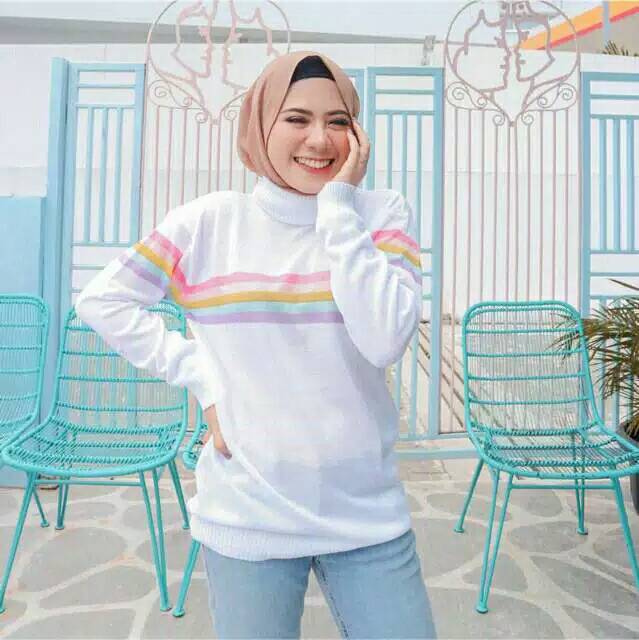 Sweater Rajut Turtleneck Rainbow