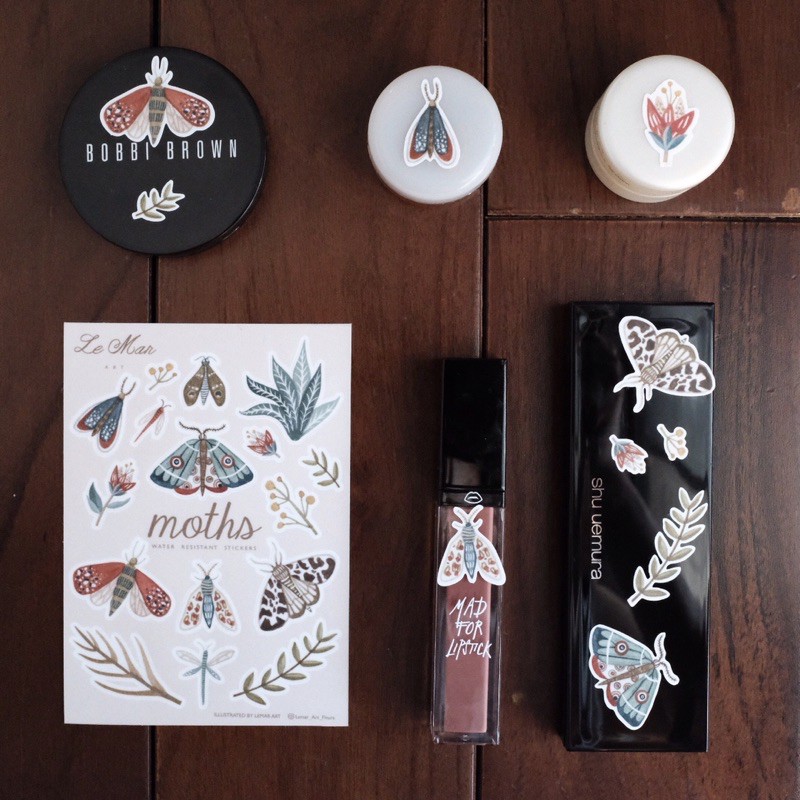 

Mini moth sticker handmade watercolor illustration stiker lucu