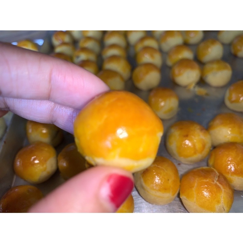 

nastar bulat premium dengan selai nanas 100% asli