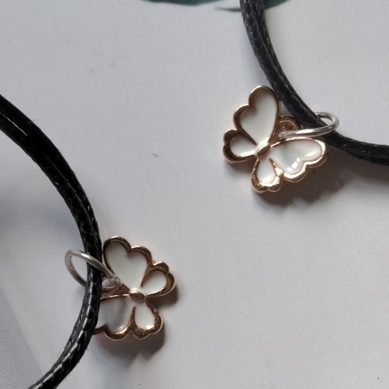 Gelang Kupu Putih Butterfly Tali Satin Hitam
