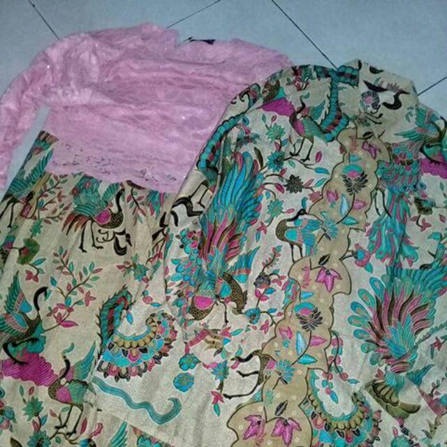 Couple Batik Brokat Krisna Merak (only Pink)