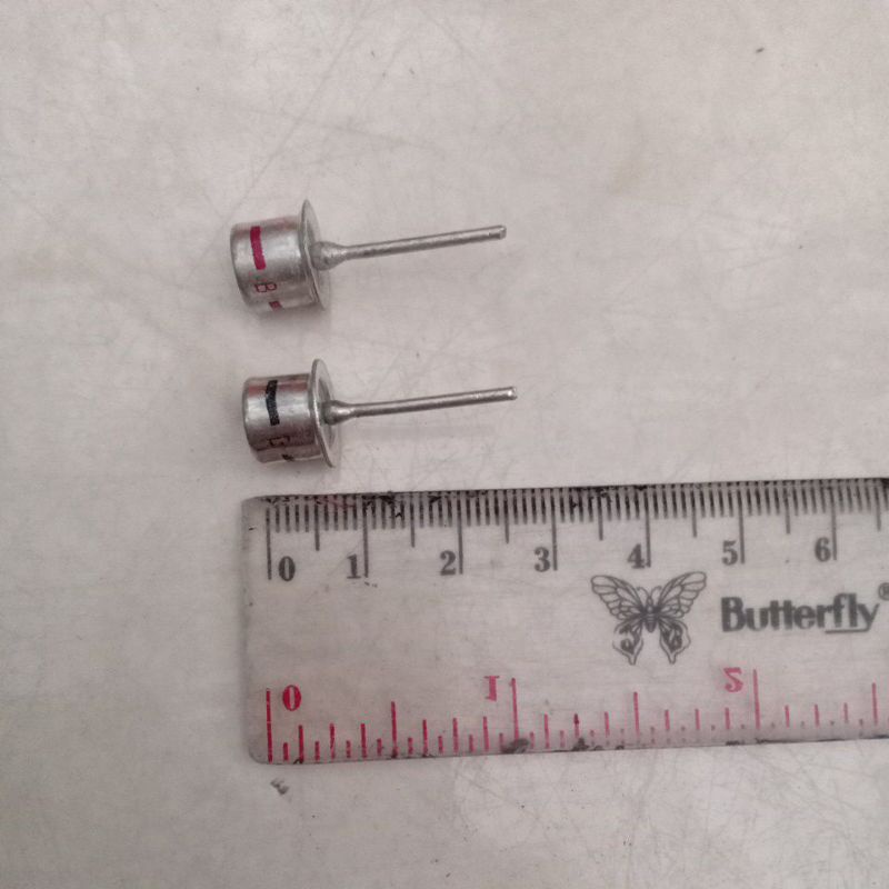 1 biji Silicon dinamo/ diode dinamo rectifier universal -(hitam) +(merah)