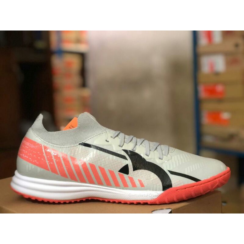 SEPATU FUTSAL ORTUSEIGHT CATALYST LIBERTE IN