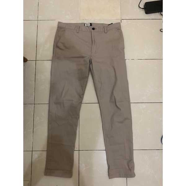 Erigo Chino Khaki Pants