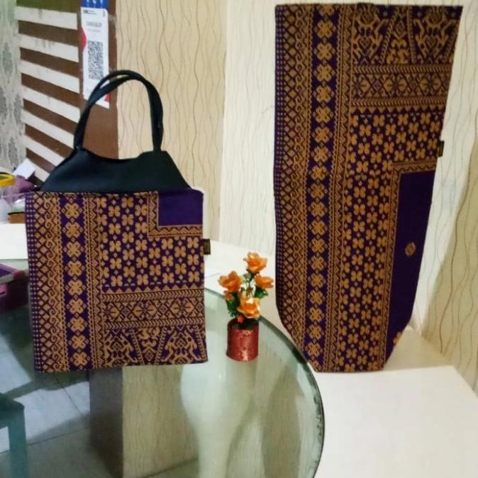 

AKSESORIS PERNIKAHAN TANDOK BATAK PERLENGKAPAN PESTA CRAFT