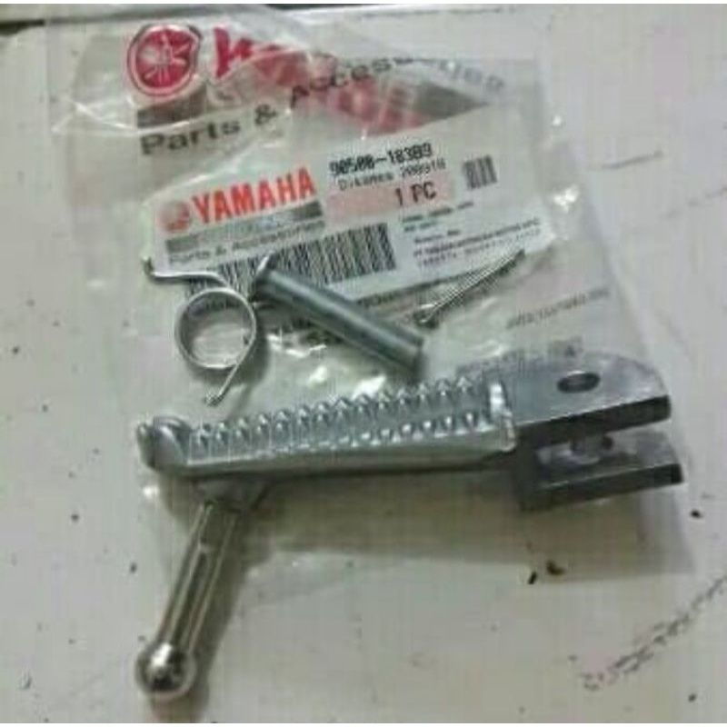 FOOTSTEP DEPAN KANAN SET R15 V3 ORIGINAL